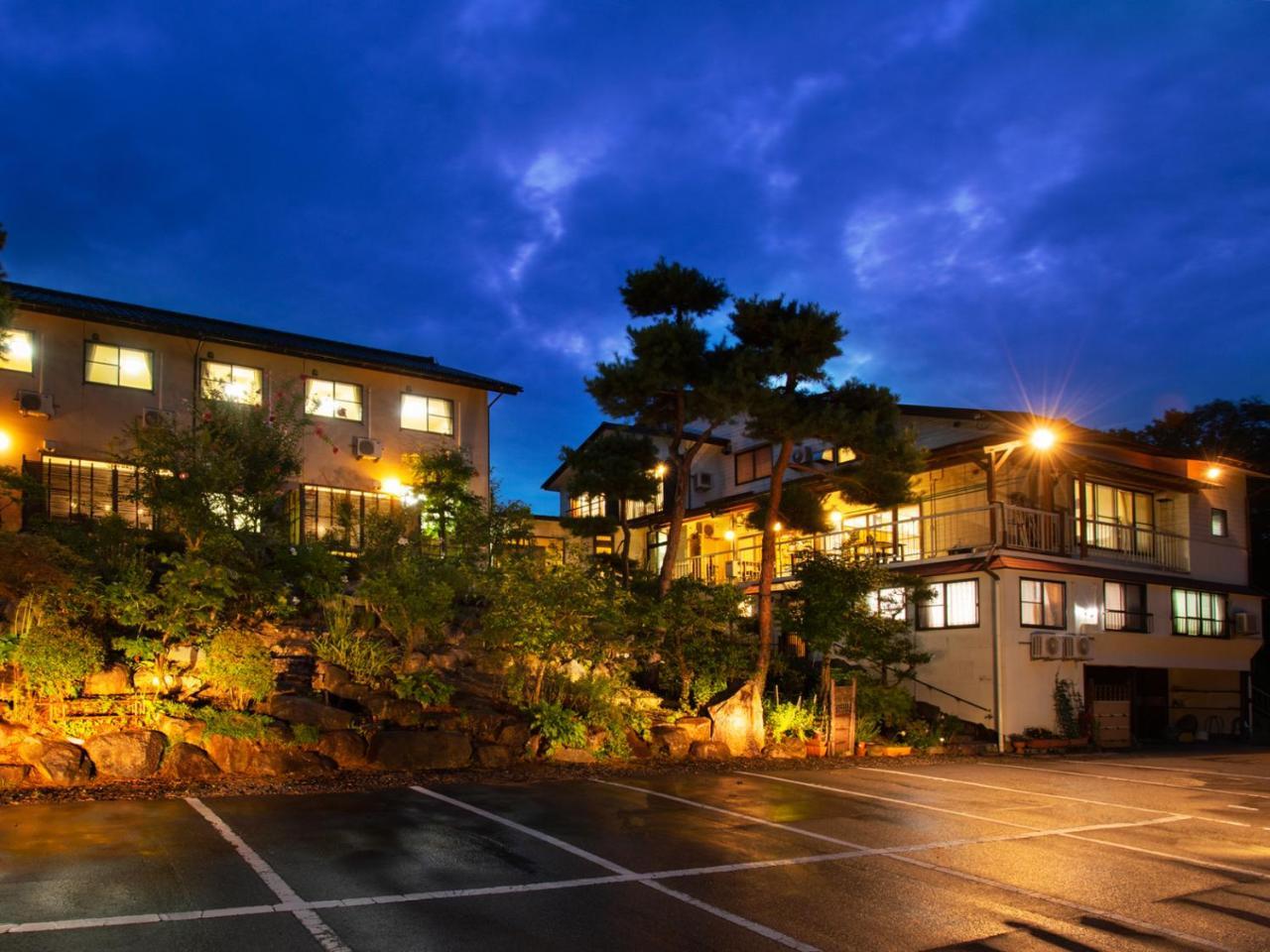 Wafu Pension Furusato Shika Екстериор снимка